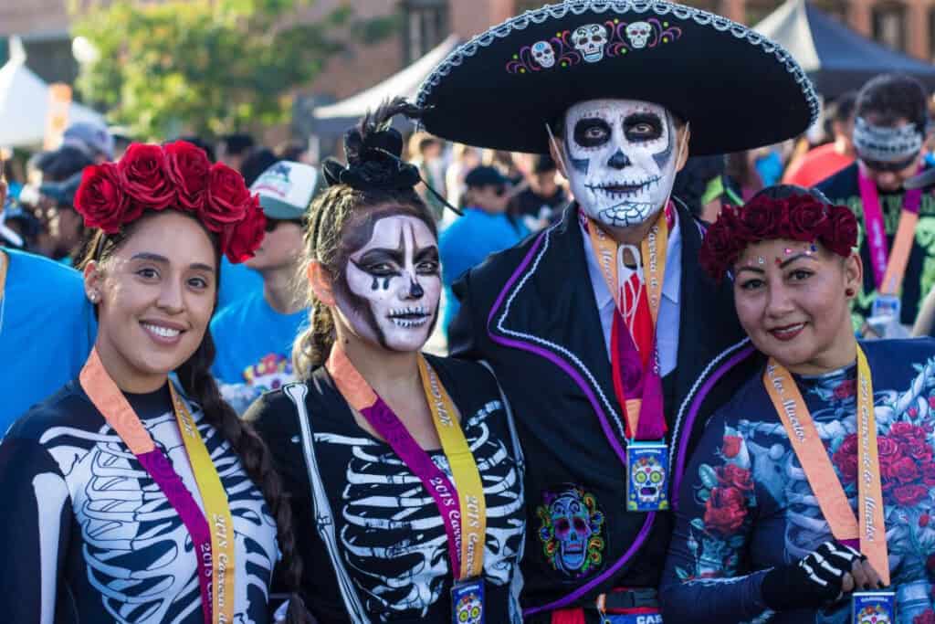 Día de Los Muertos Olvera Street